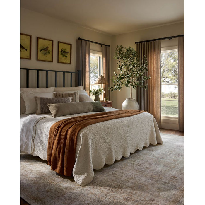 Primary vendor image of Loloi Marcella (MAC-01) Traditional Area Rug