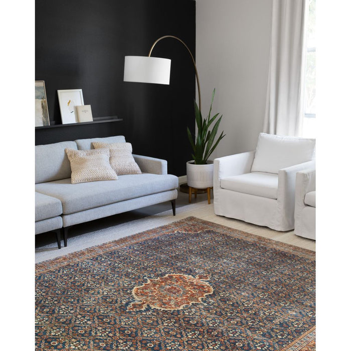 Loloi Layla (LAY-09) Traditional Area Rug